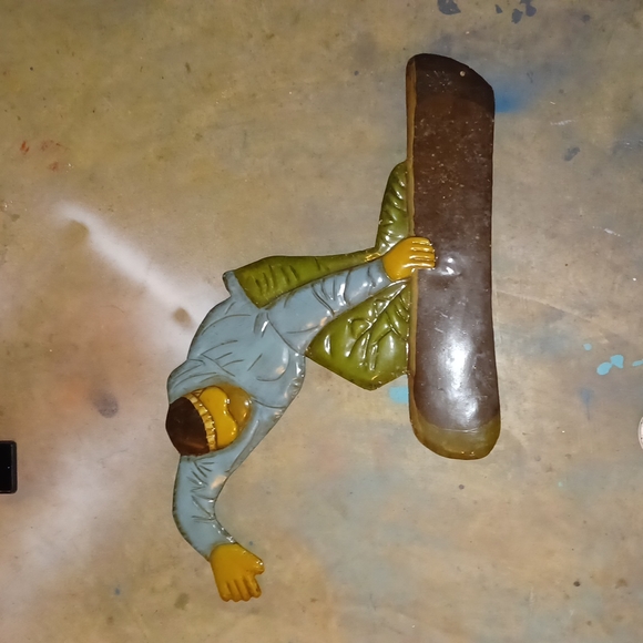 Snowboarder vintage tin sign. - Picture 2 of 9